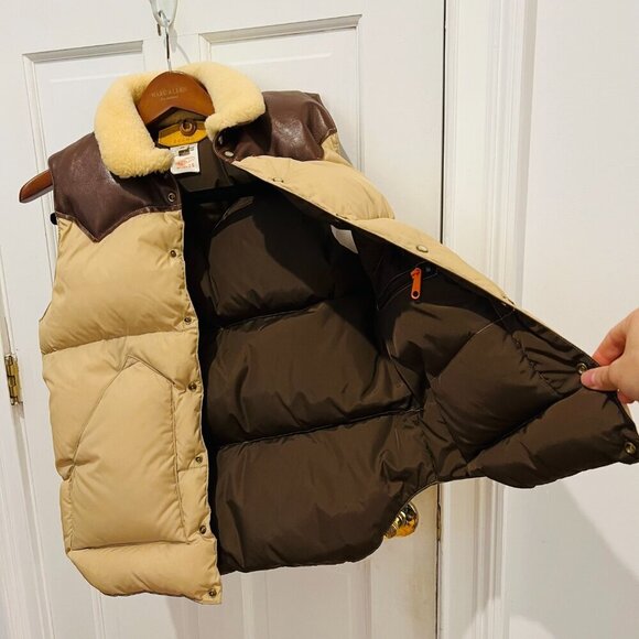 Rocky Mountain Featherbed Vest 38 / Medium Rare With Dark Horse Hide Yoke - Picture 12 of 16